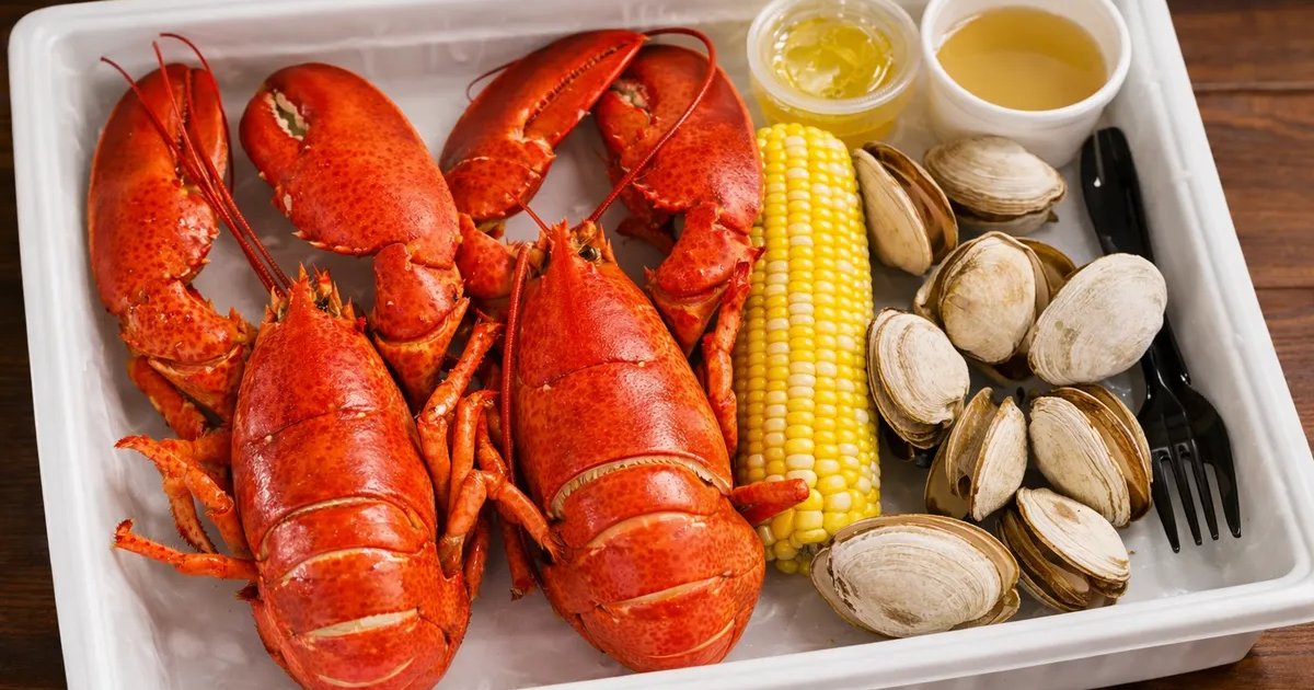 週末セール！２点セット lobster 154 & UNION M Alive & Kicking Lobsters | Best Lobster Sandwich in Cambridge, MA